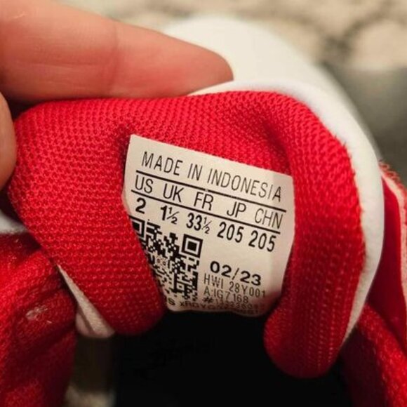 boys spiderman Adidas size 2 used once - Picture 5 of 7